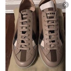 Burberry Womens Burberry Sneakers